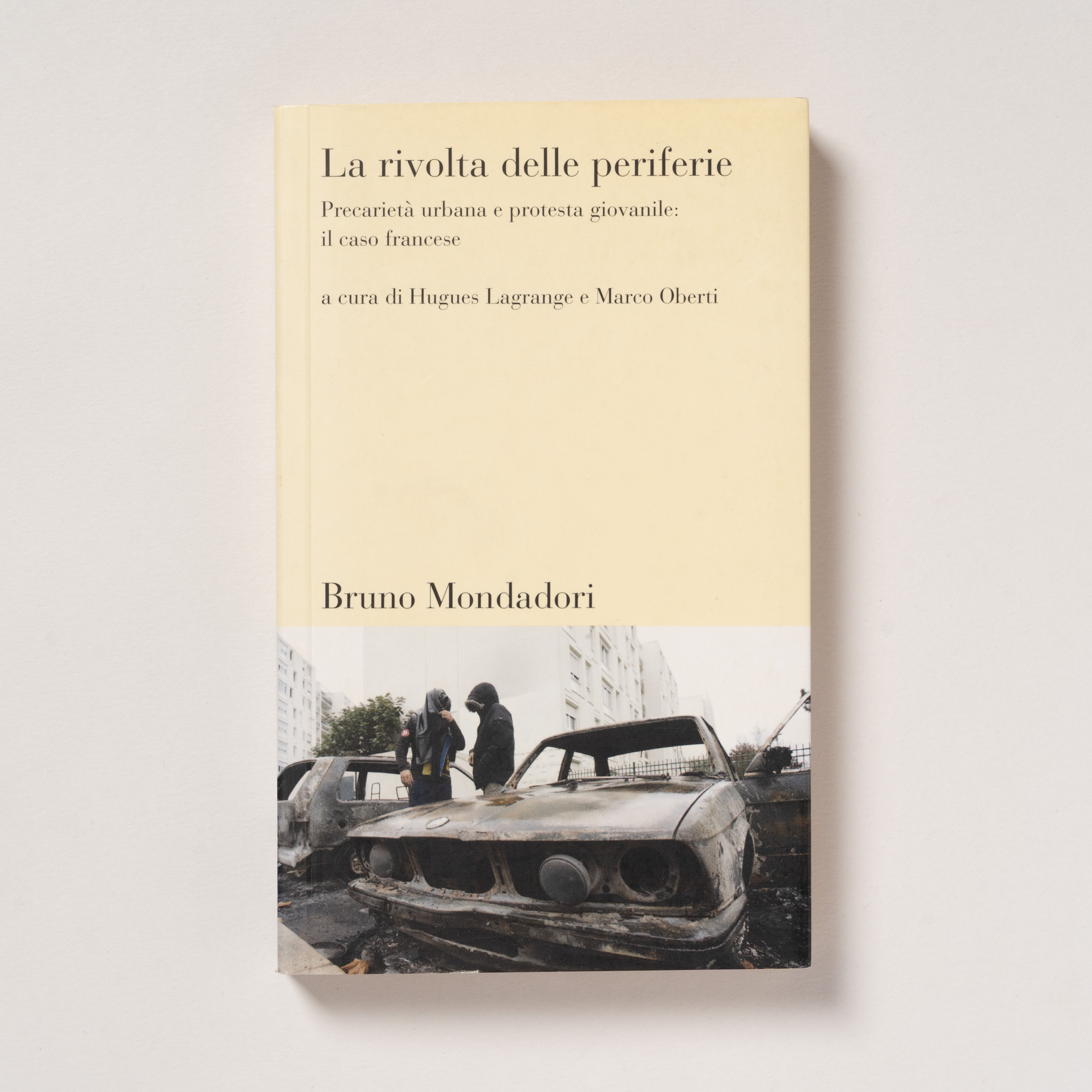 scaldasole-books-la-rivolta-delle-periferie-precarieta-urbana-e-protesta-giovanile-il-caso-francese