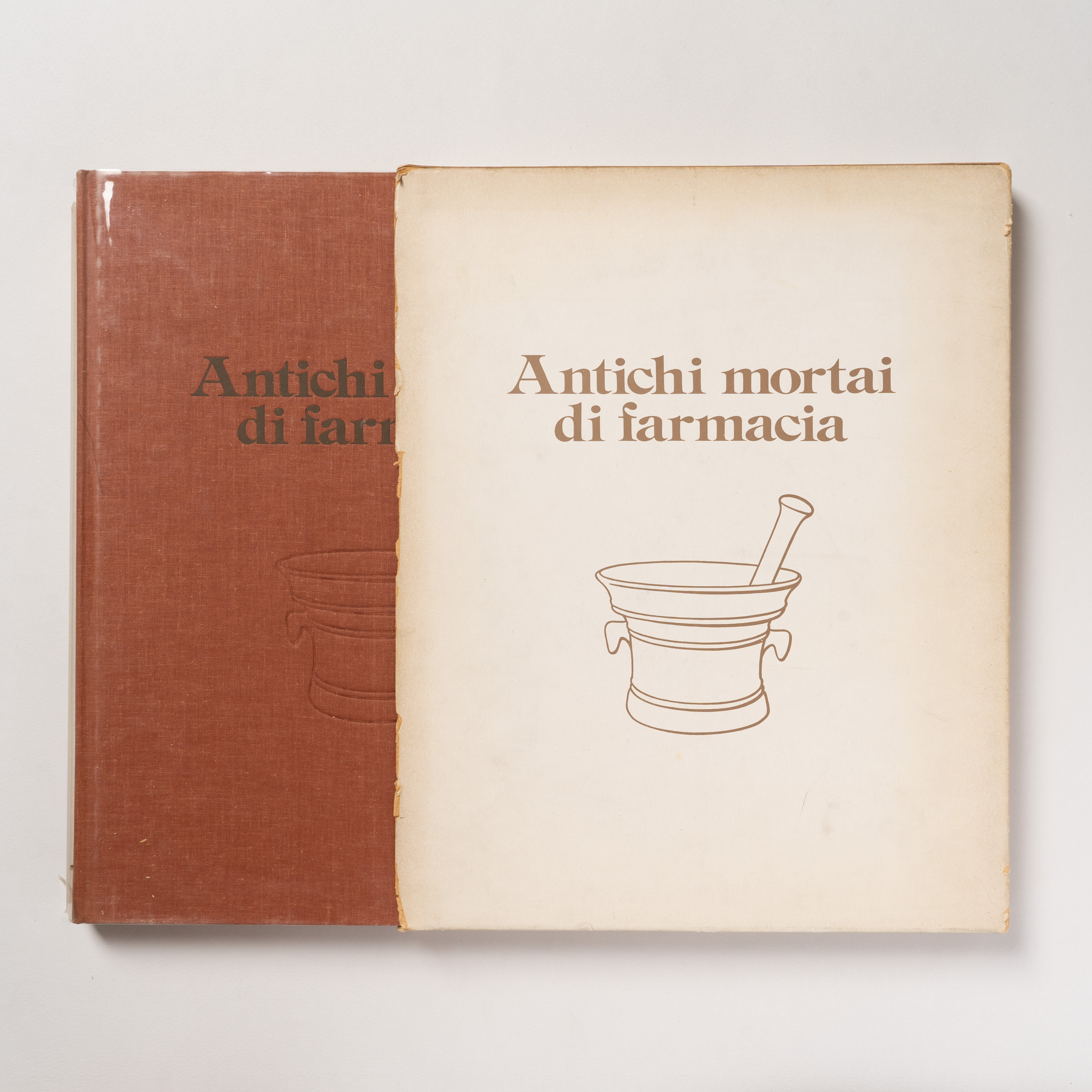 scaldasole-books-antichi-mortai-di-farmacia