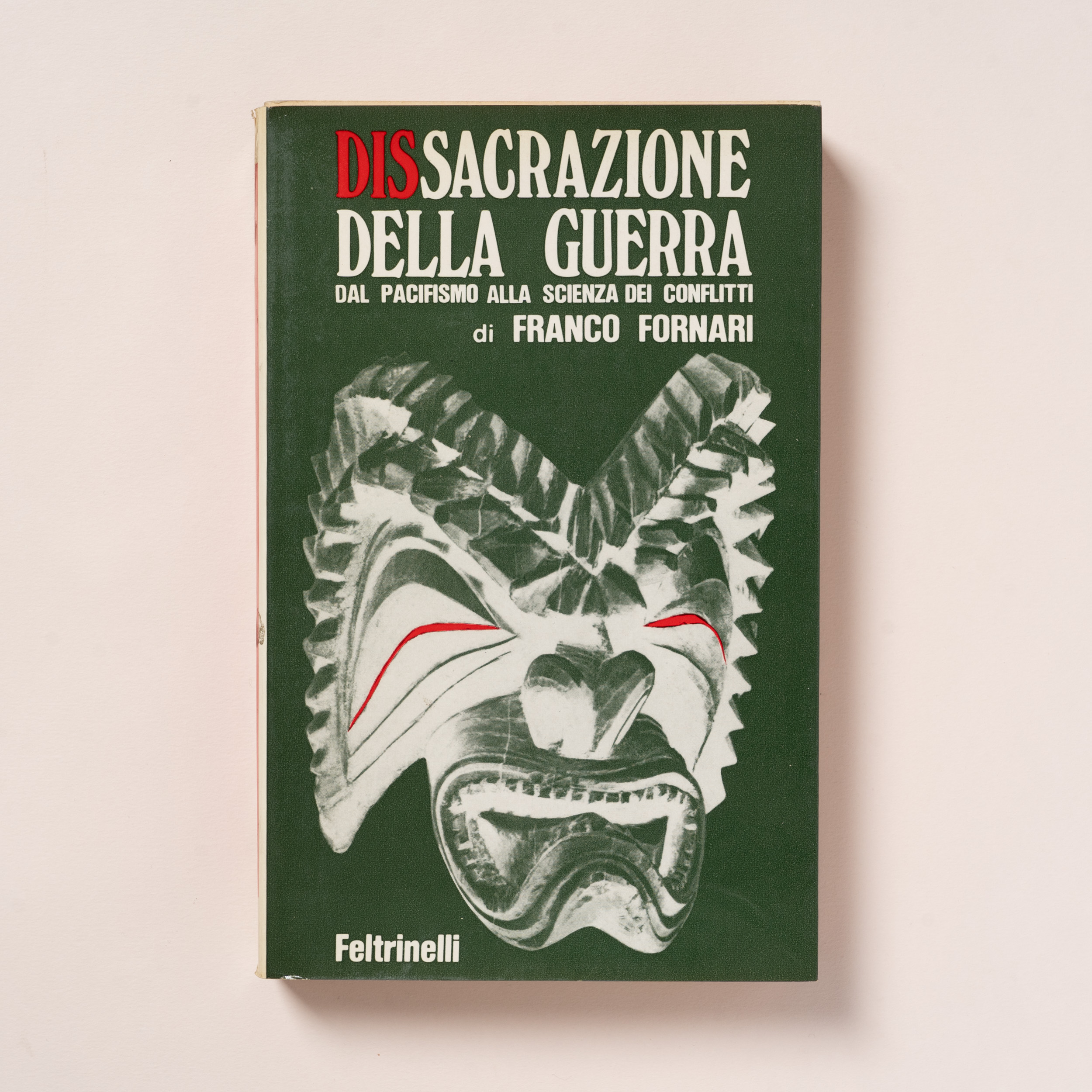 scaldasole-books-dissacrazione-della-guerra