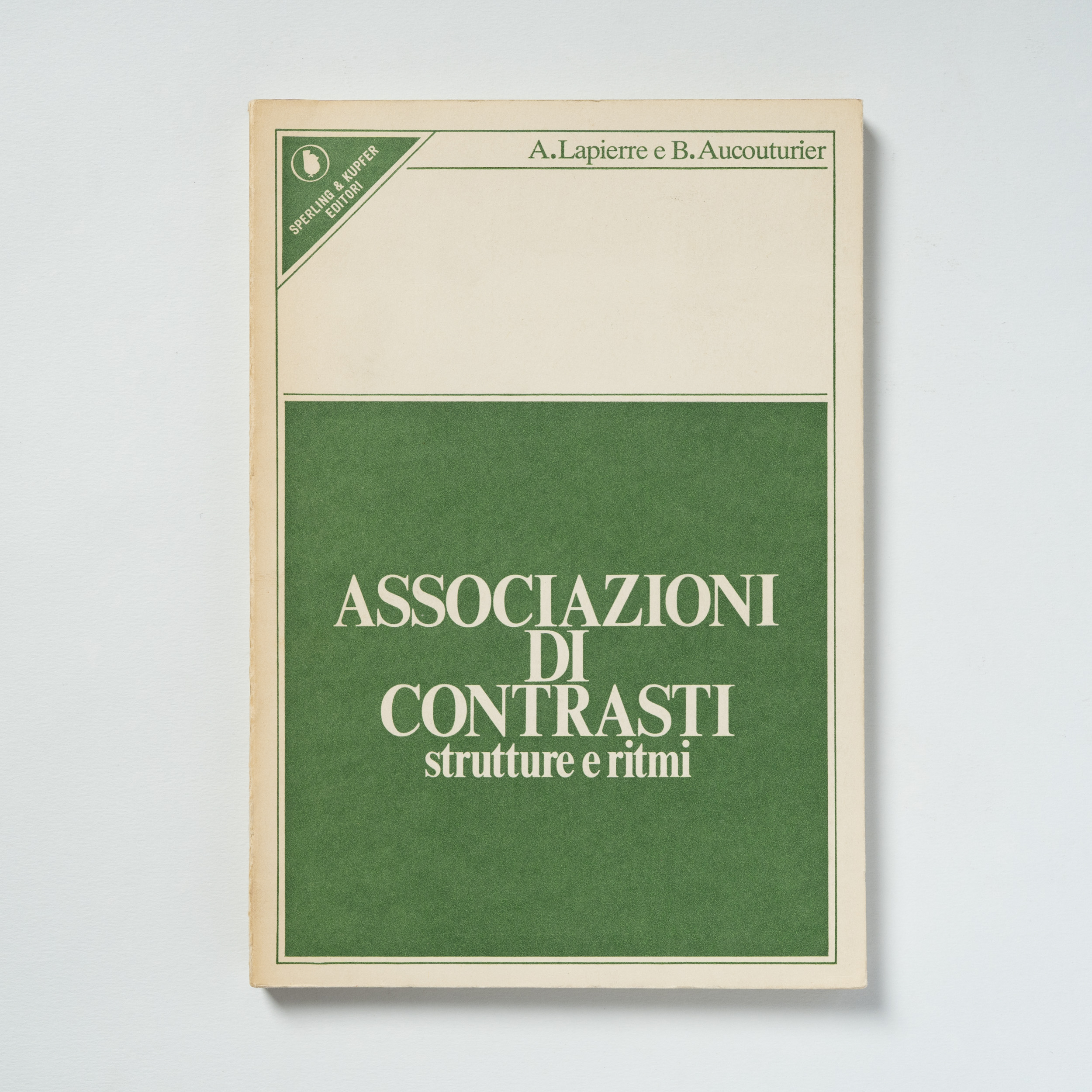 scaldasole-books-associazioni-di-contrasti-strutture-e-ritmi