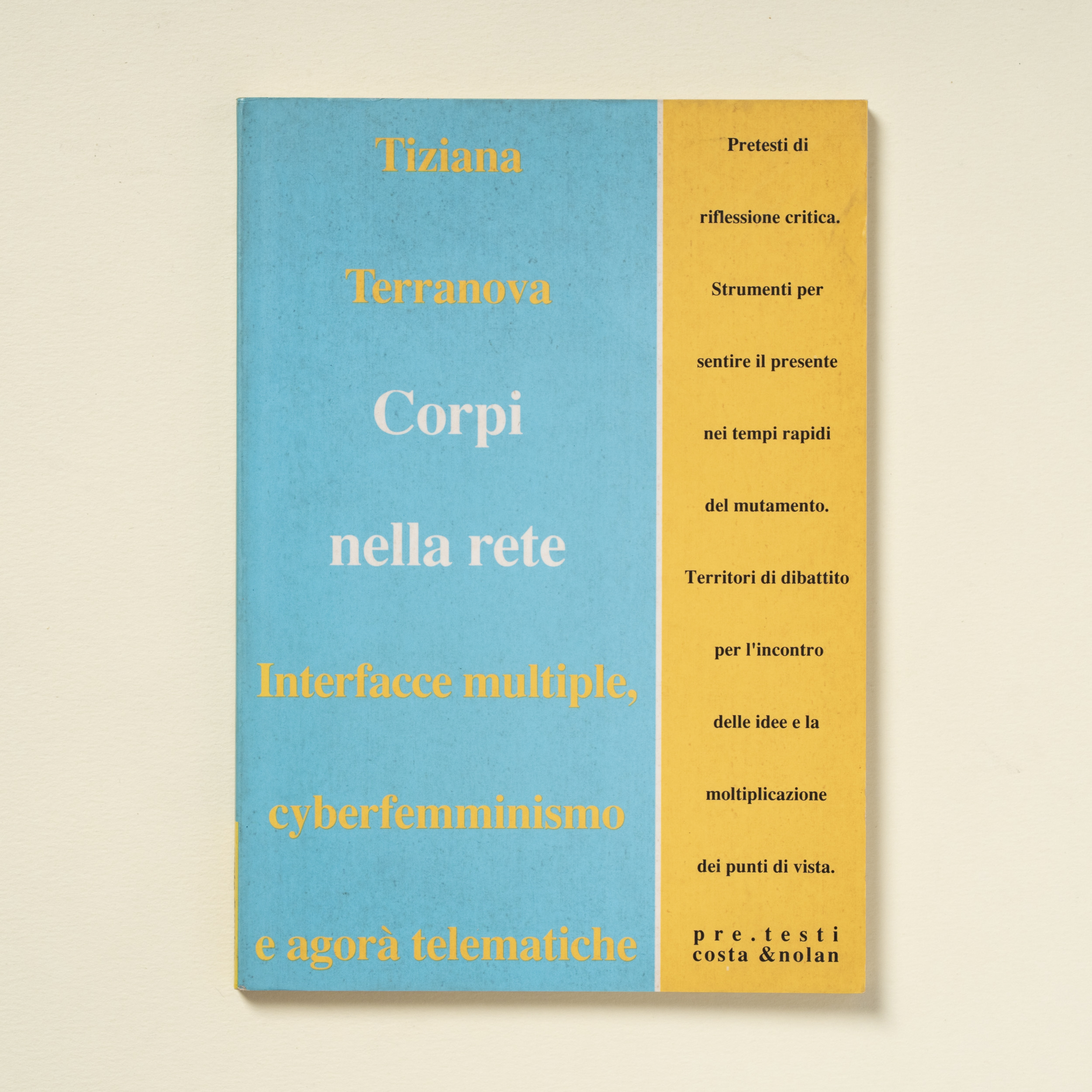 scaldasole-books-corpi-nella-rete-interfacce-multiple-cyberfemminismo-e-agora-telematiche
