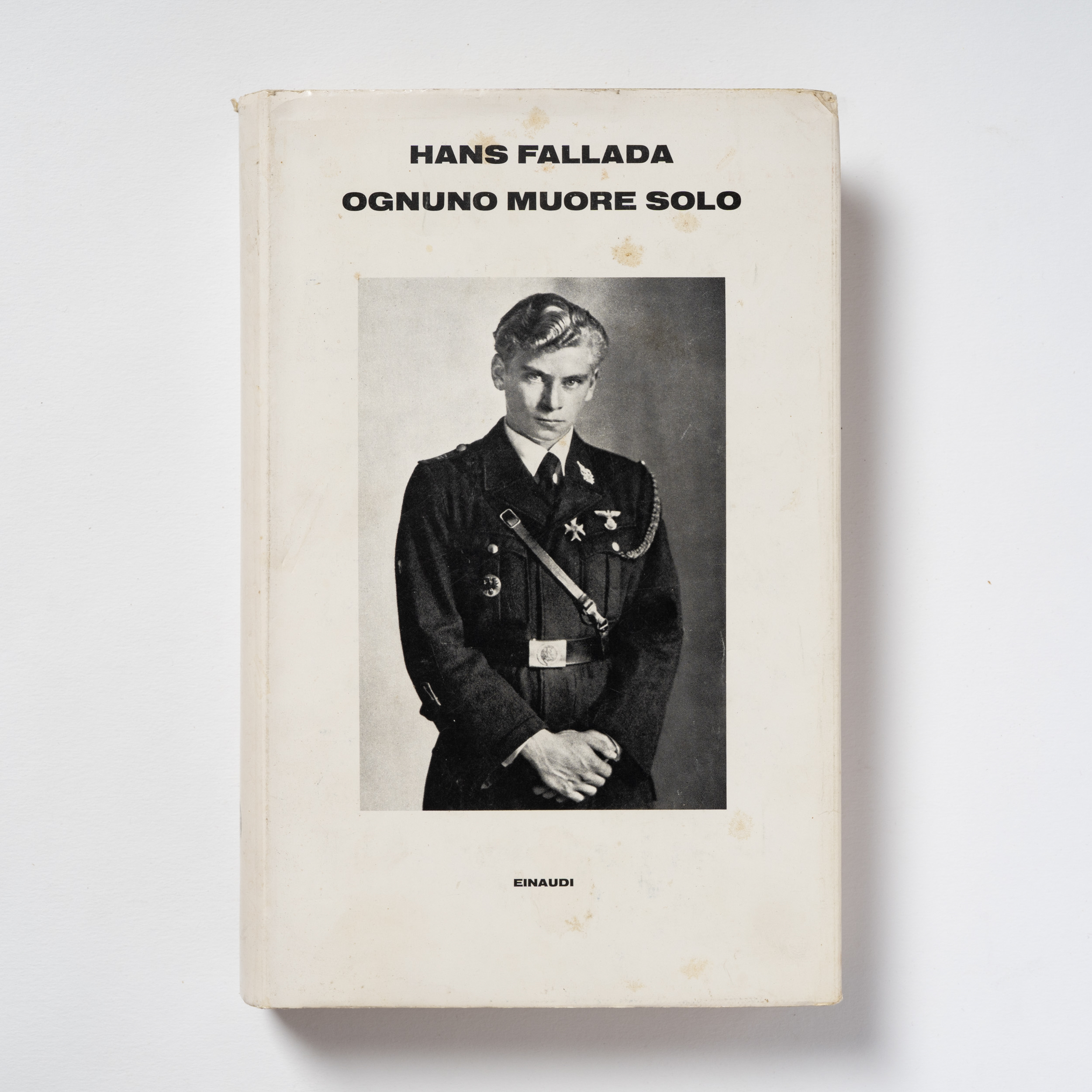 scaldasole-books-ognuno-muore-solo