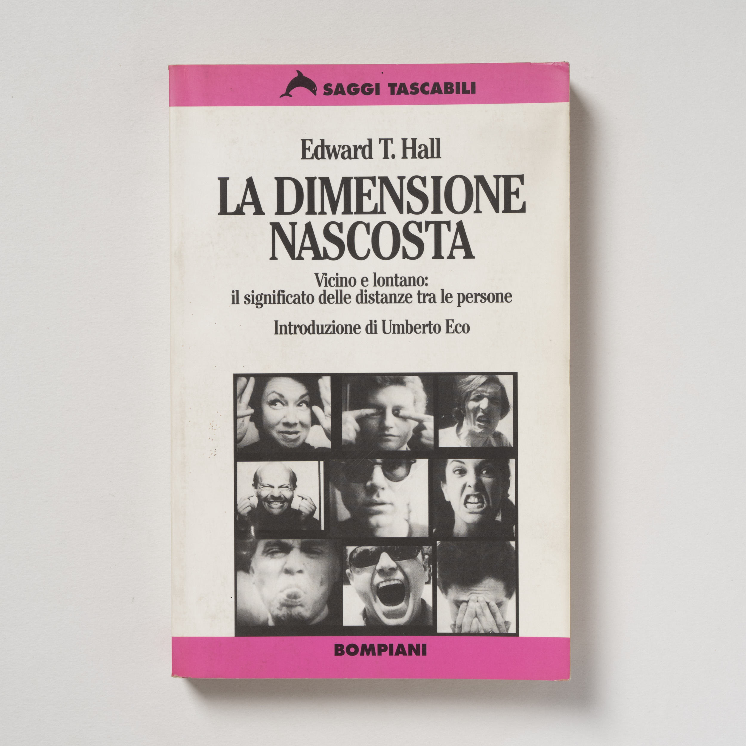 scaldasole-books-la-dimensione-nascosta-vicino-e-lontano-il-significato-delle-distanze-tra-le-persone