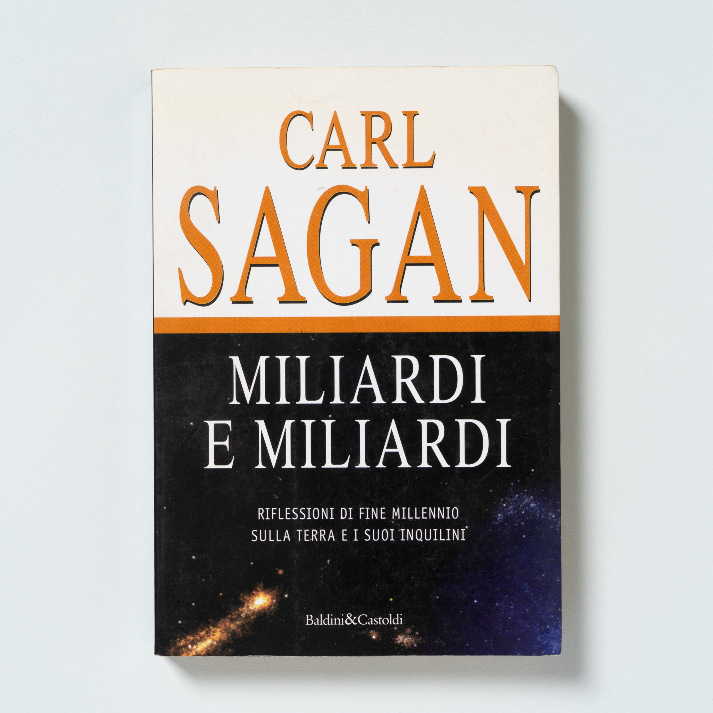 scaldasole-books-miliardi-e-miliardi-riflessioni-di-fine-millennio-sulla-terra-e-i-suoi-inquilini
