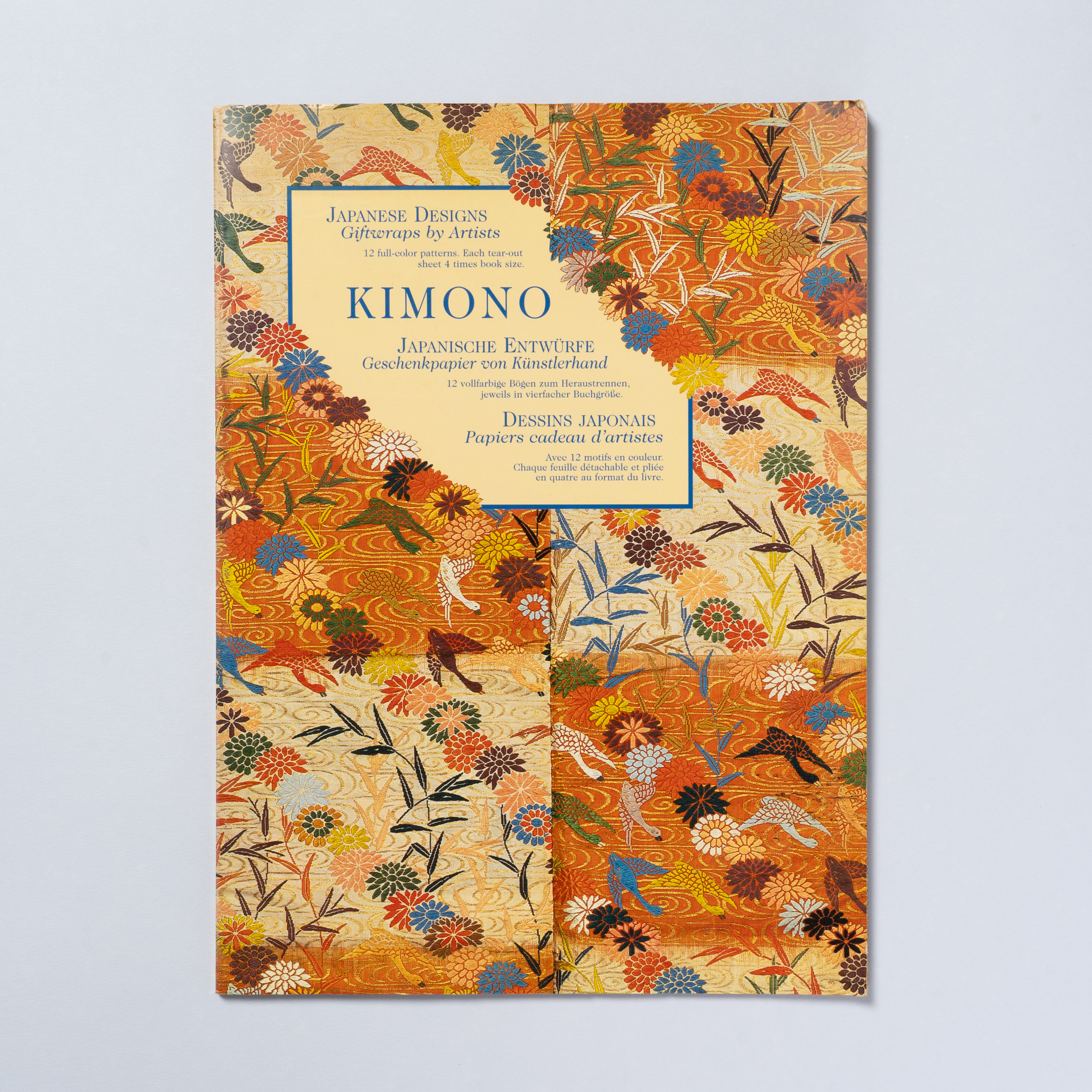scaldasole-books-kimono-japanese-design-japanische-entwurfe-dessins-japonais-introduction-arlene-raven