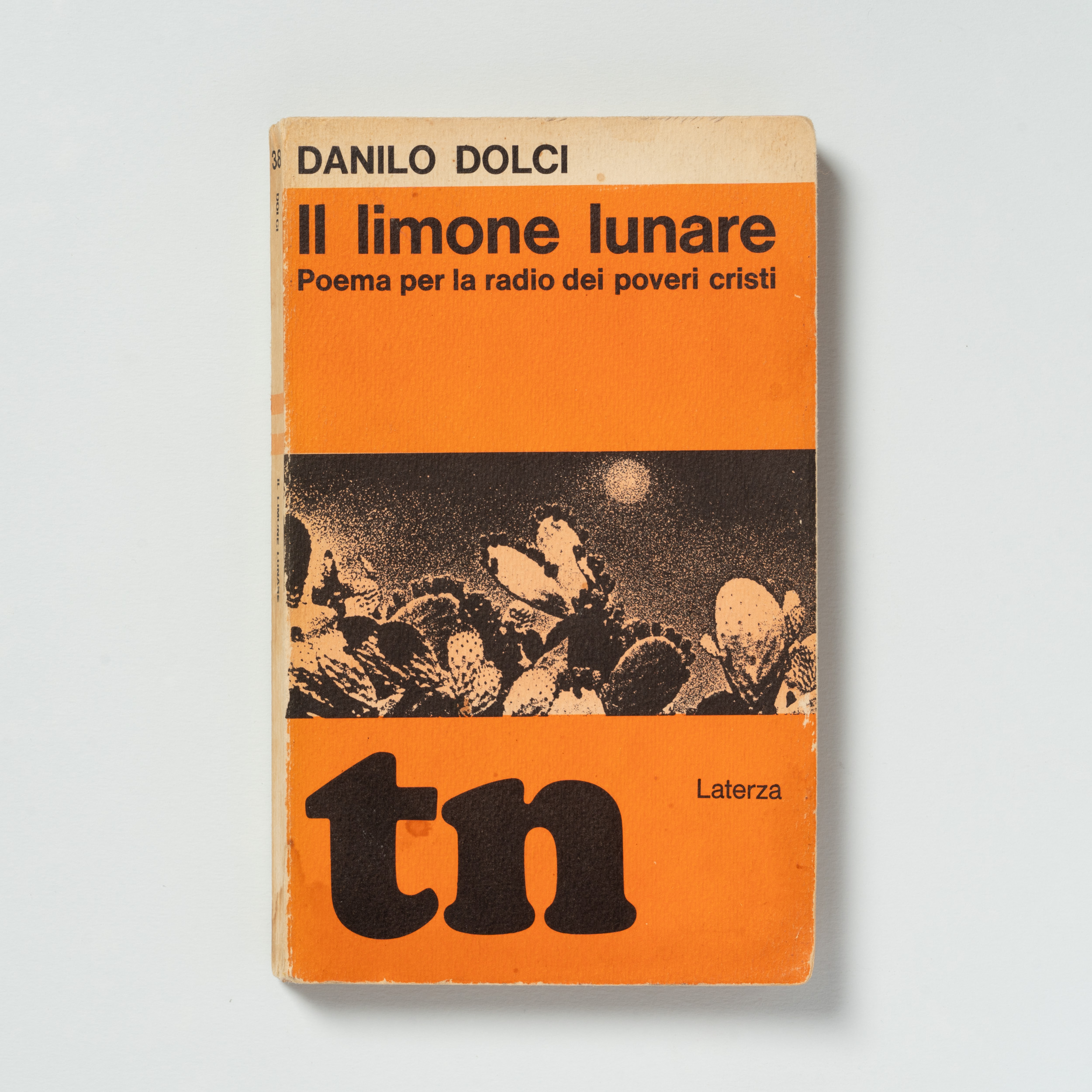 scaldasole-books-il-limone-lunare-poema-per-la-radio-dei-poveri-cristi